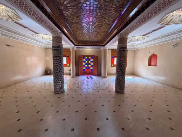 Casa en venta en la Ruta de Fez. Superficie total 300 m²