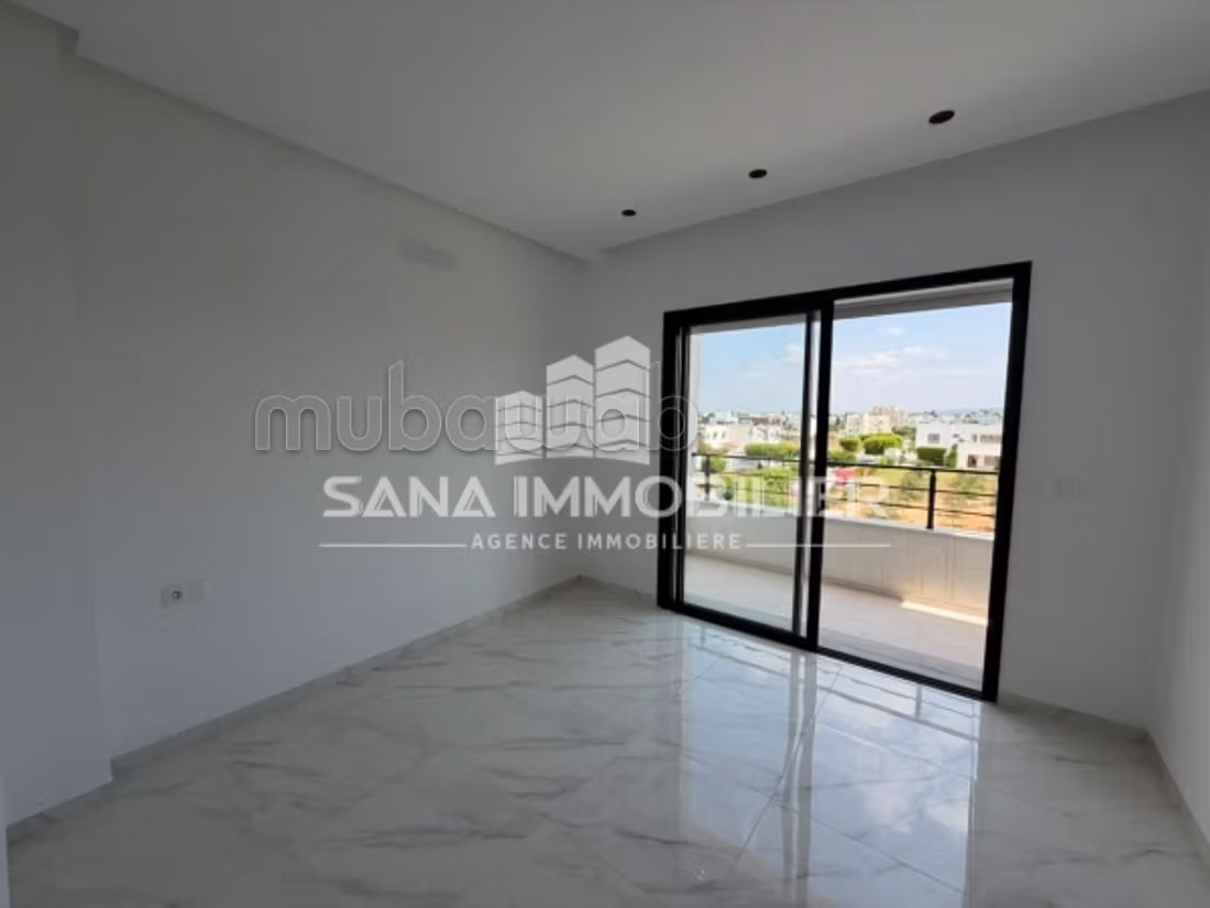 A vendre appartement luxeux en s3