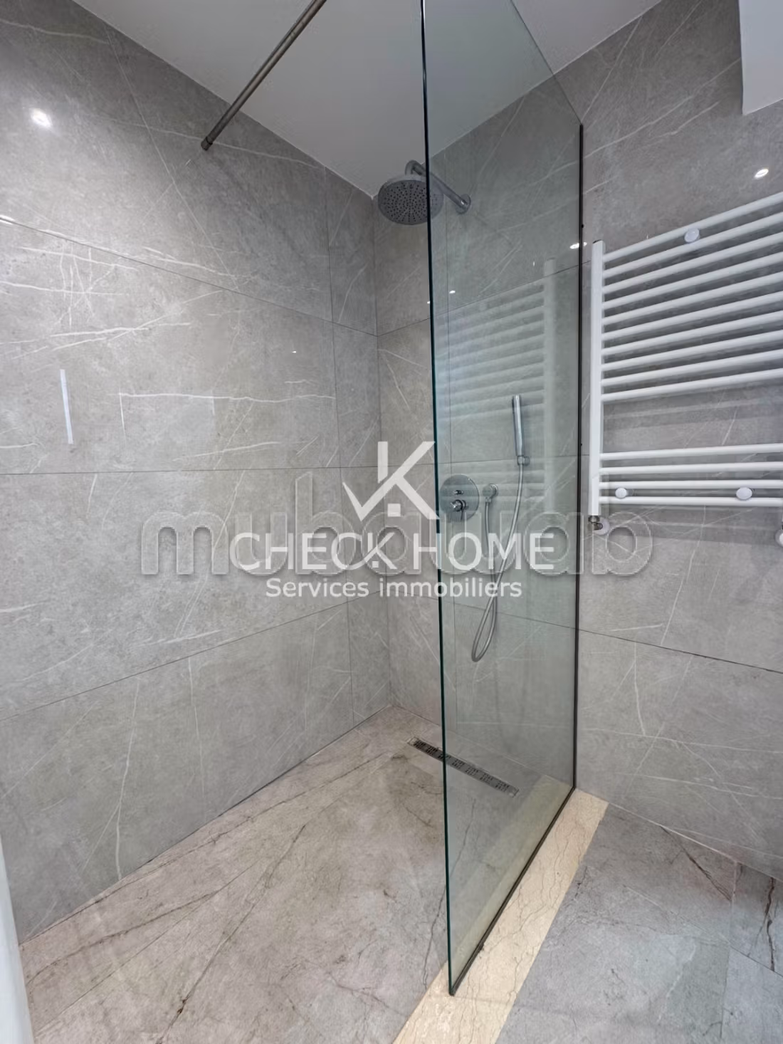 A vendre villa neuve S4 à Hammamet