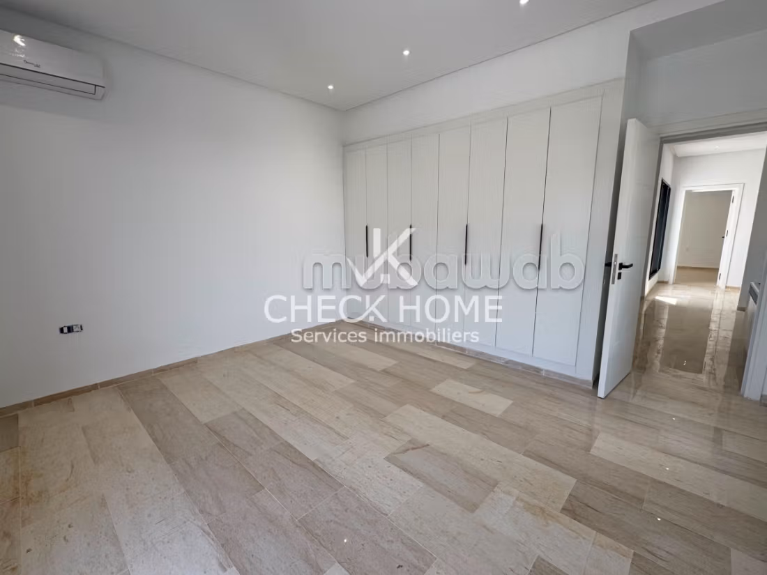 A vendre villa neuve S4 à Hammamet