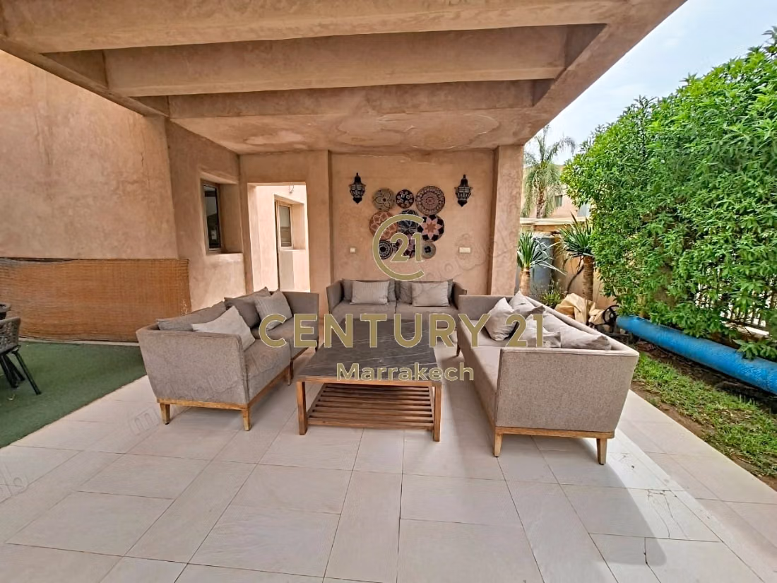 Villa d’exception face au golf