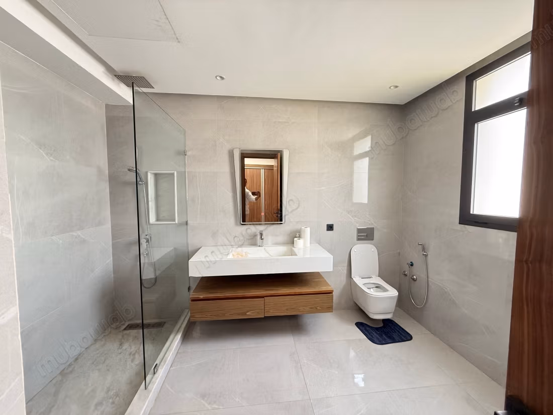 Vente d’une superbe villa neuf sur el menzeh 
route de zaer
