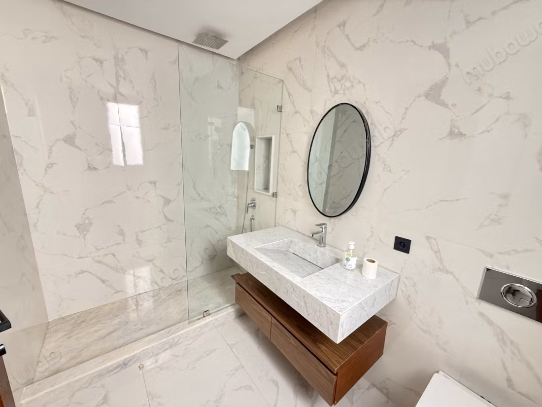 Vente d’une superbe villa neuf sur el menzeh 
route de zaer