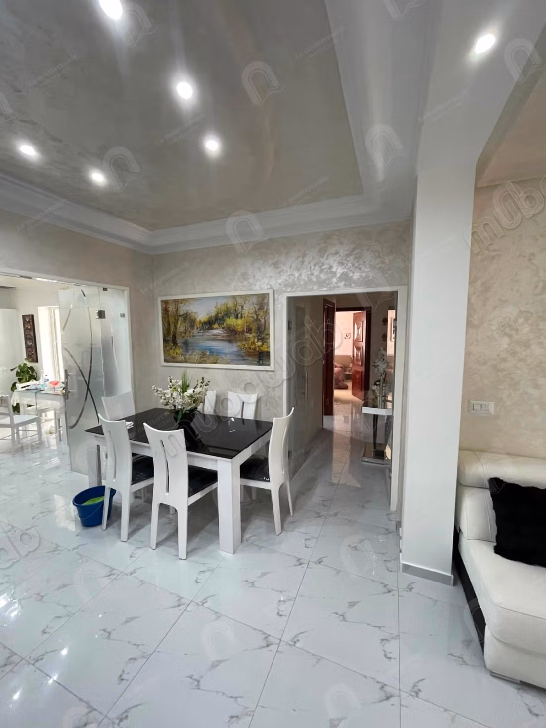 A vendre appartement S3 hst au bardo hedi chaker