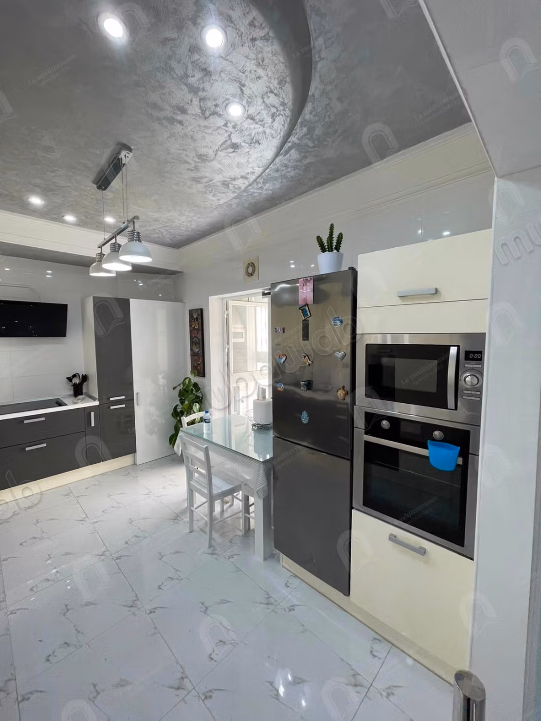 A vendre appartement S3 hst au bardo hedi chaker