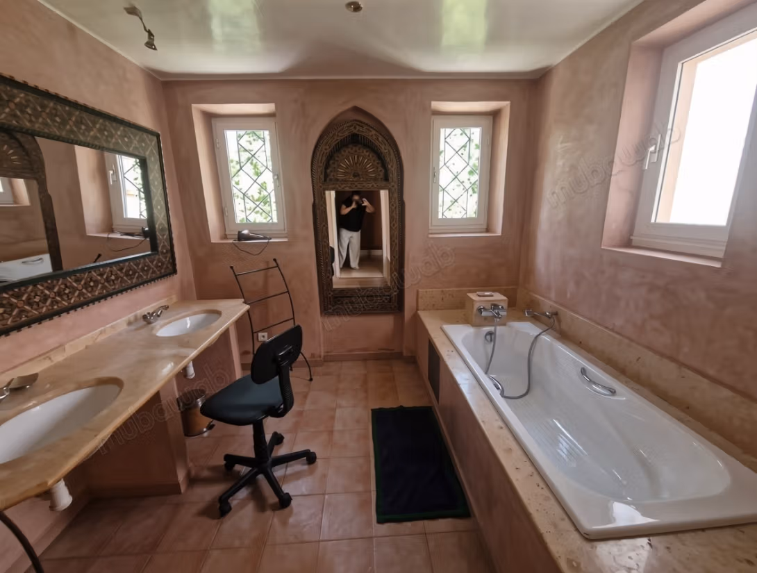 Villa Style Bocarra con giardino e piscina a Targa