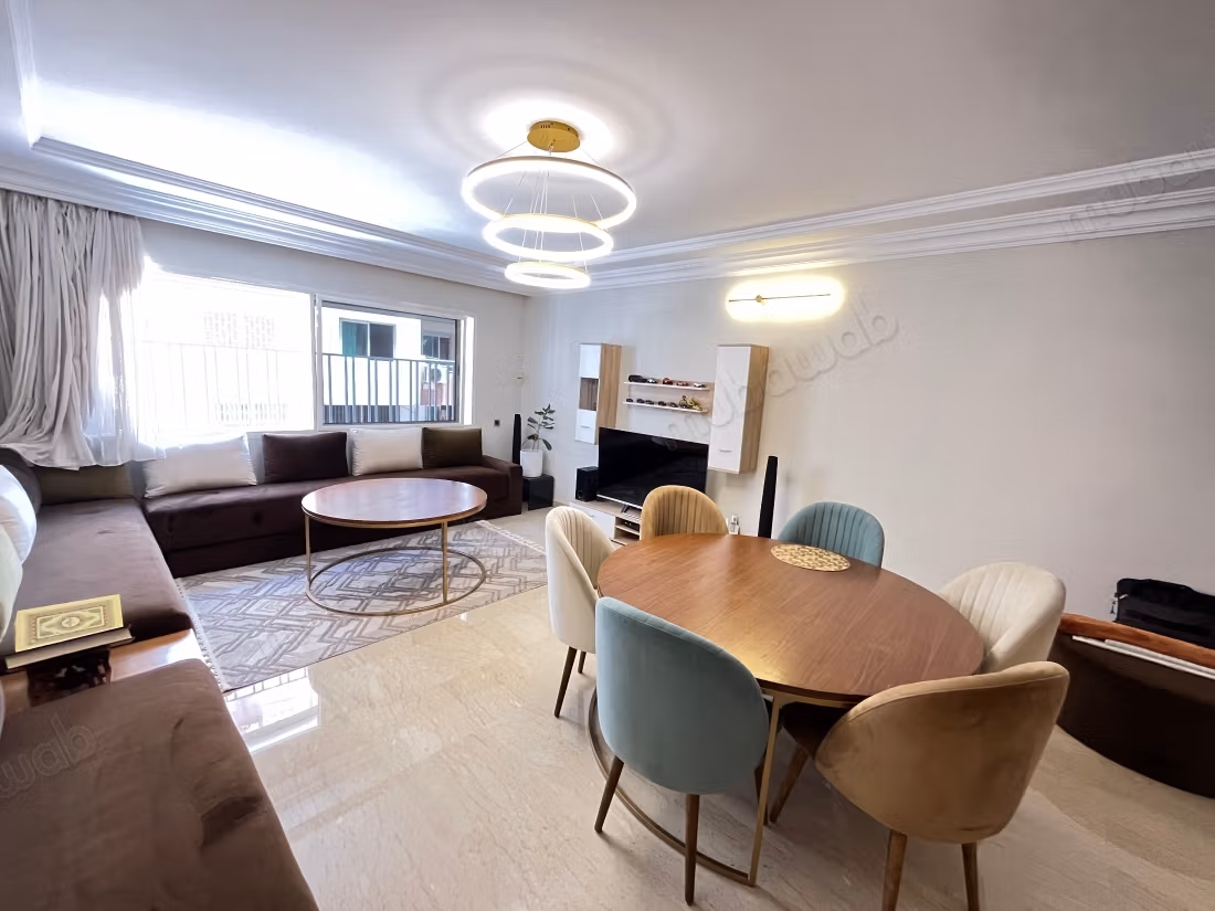 Appartement quartier des hôpitaux 2 mars — 5