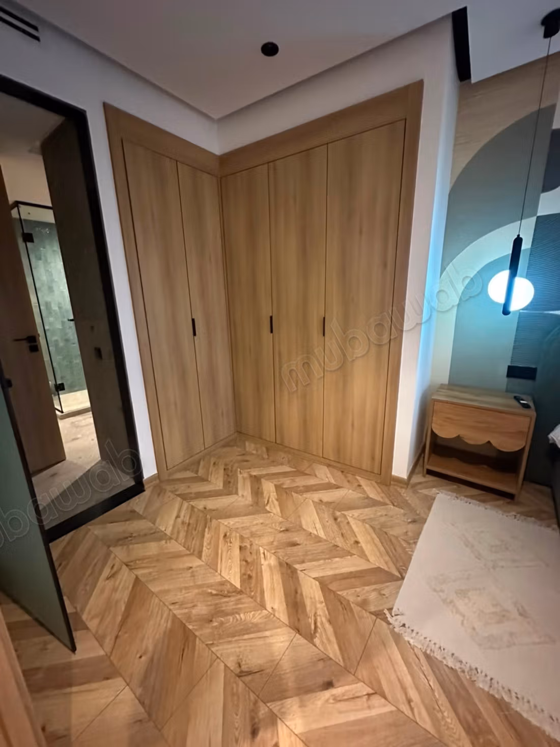 Groot nieuw gemeubileerd studio van 47 m² met privéparking. Hermitage, Casablanca