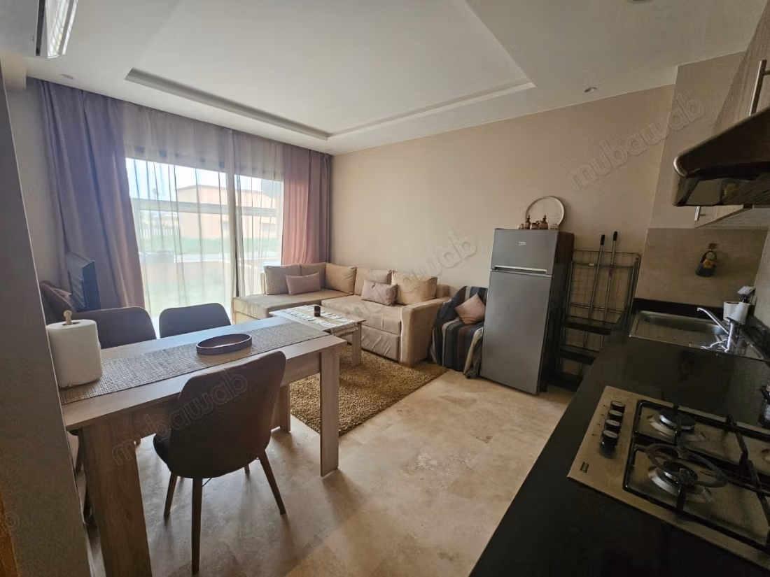 Vendre un appartement à Route de Tahanaout. 2 grandes chambres. Espace de rangement spacieux — 4