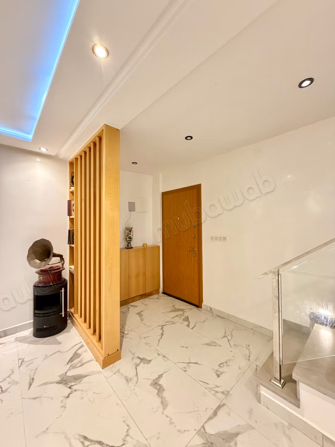 Duplex en vente à proche de l’aéroport de Marrakech. Superficie 134 m². Porte blindée et résidence sécurisée — 4