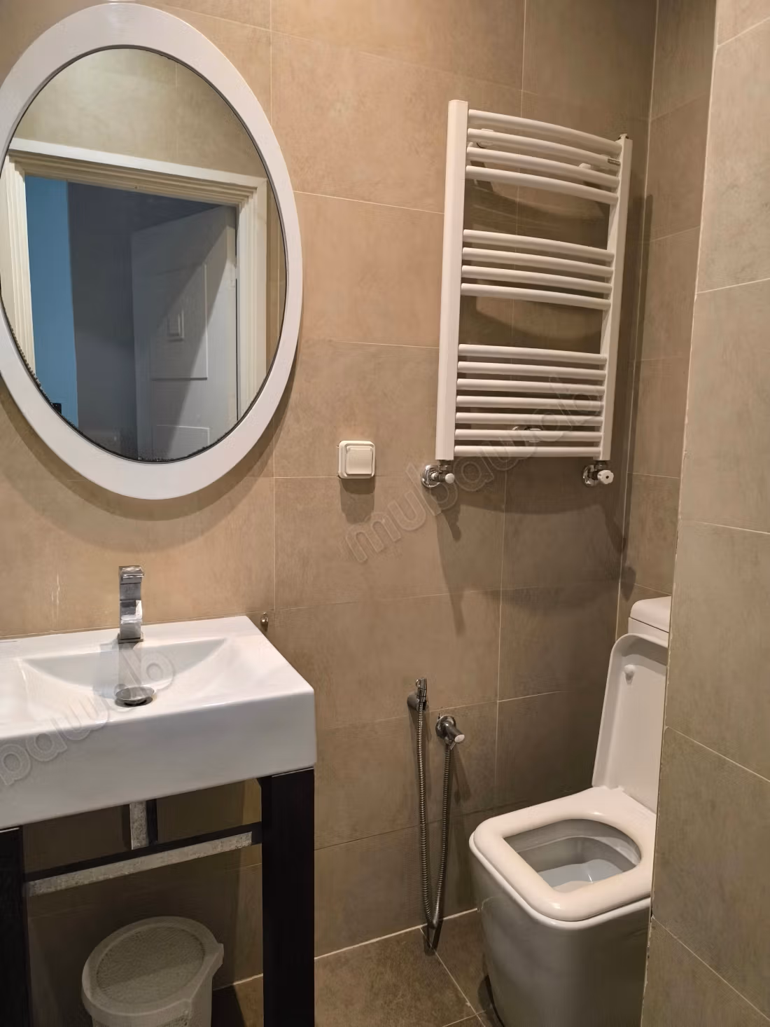 Très bel appartement en location à Gammarth Supérieur. Surface totale 150 m². Bien meublé
