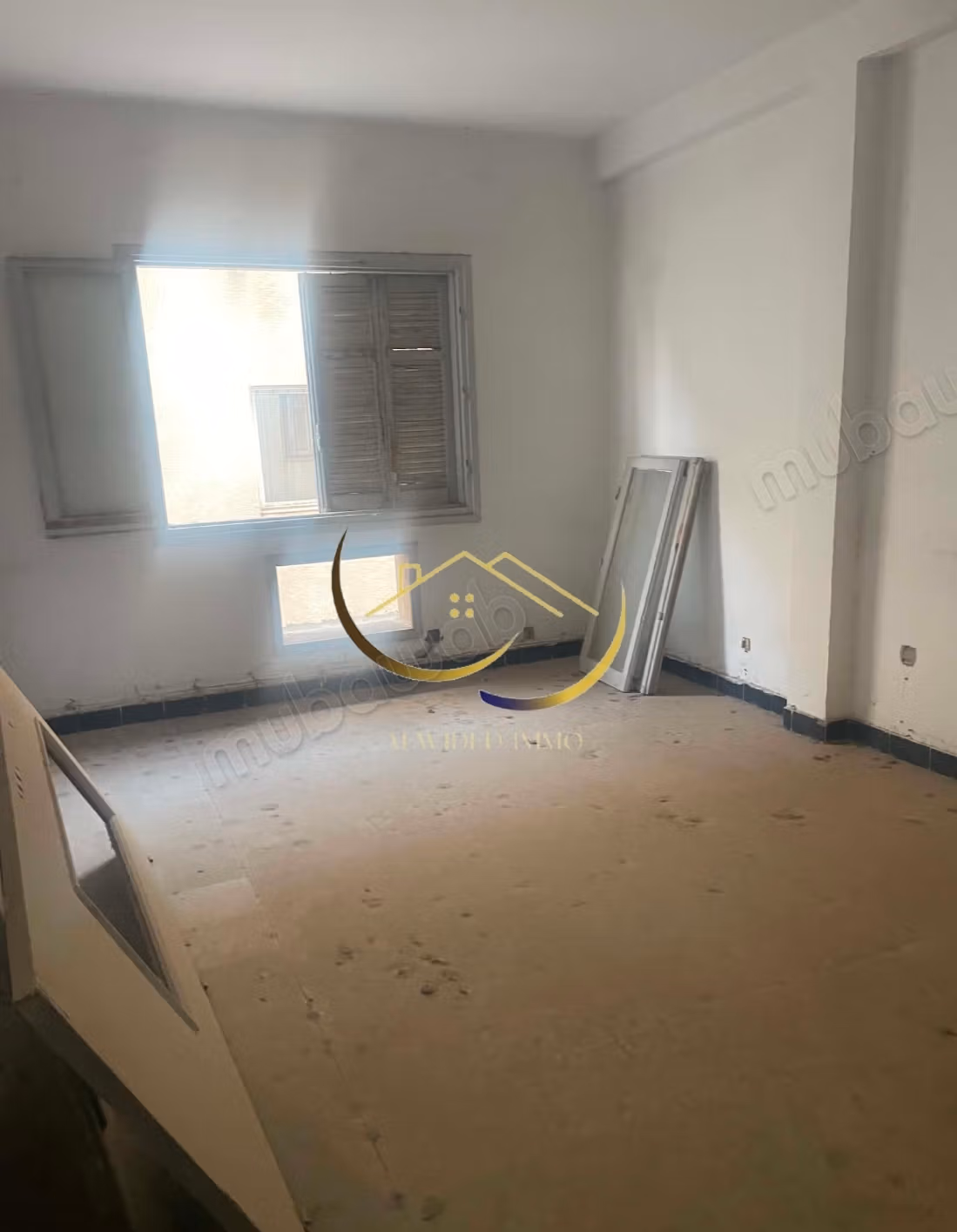 Edificio R3 con seminterrato in vendita Lafayette