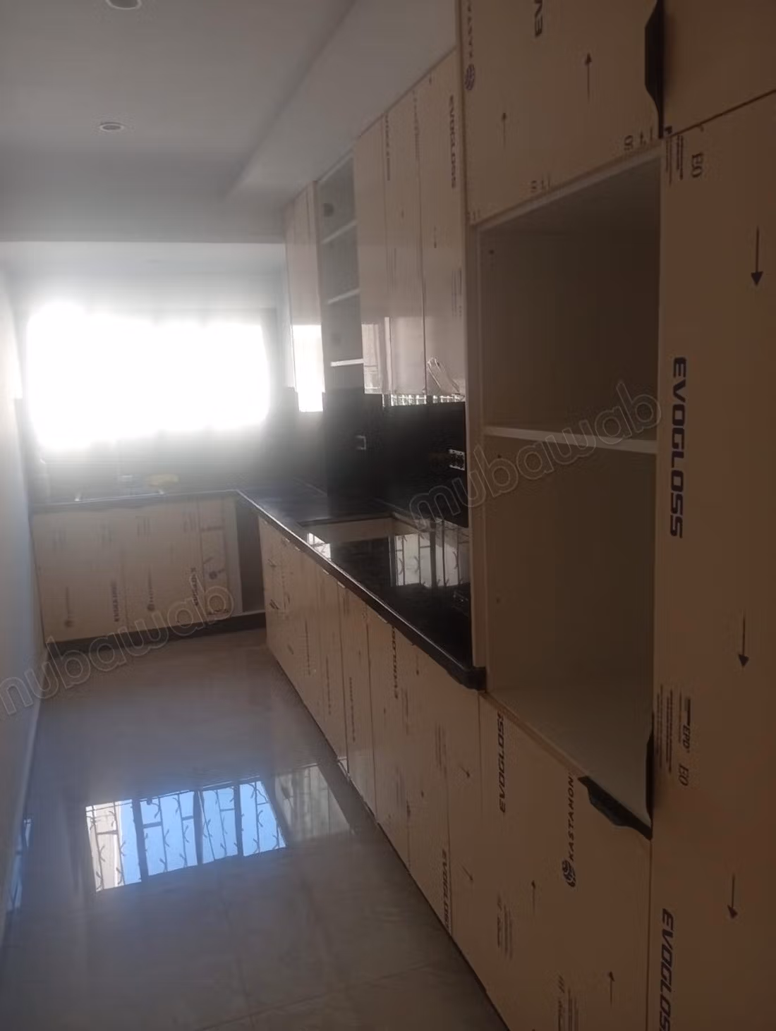 Apartamento en alquiler en Hassan Centro Ciudad. 4 habitaciones. Con ascensor