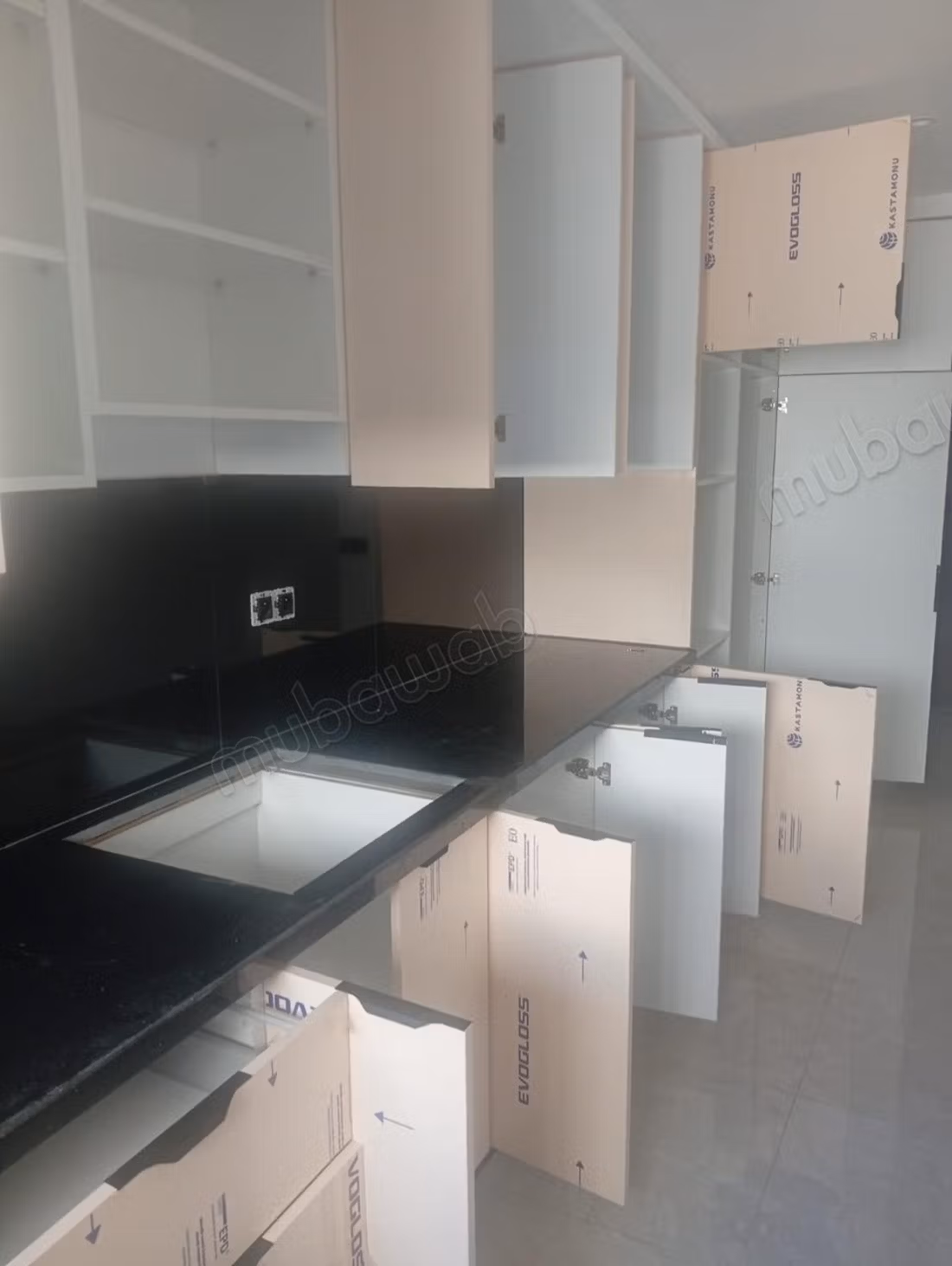 Apartamento en alquiler en Hassan Centro Ciudad. 4 habitaciones. Con ascensor