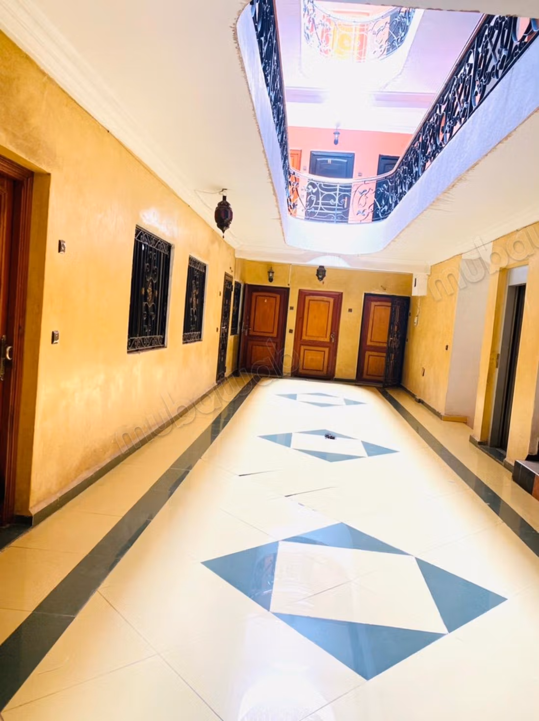 Appartement à vendre à Alal Fassi 2 grandes pièces. Résidence avec porte, et climatisation — 4