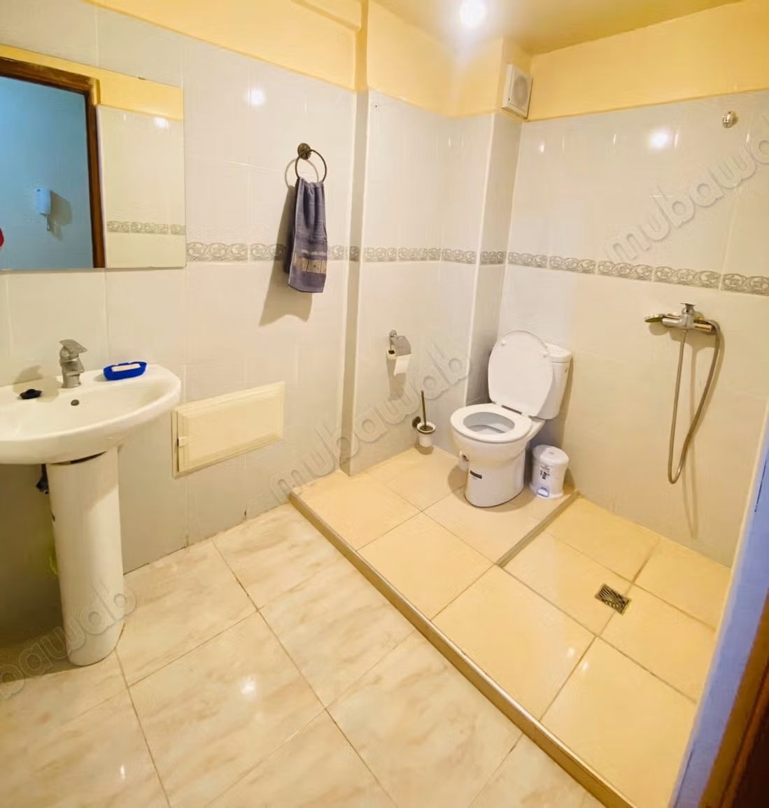 Appartement 91 m² à Issil — 8