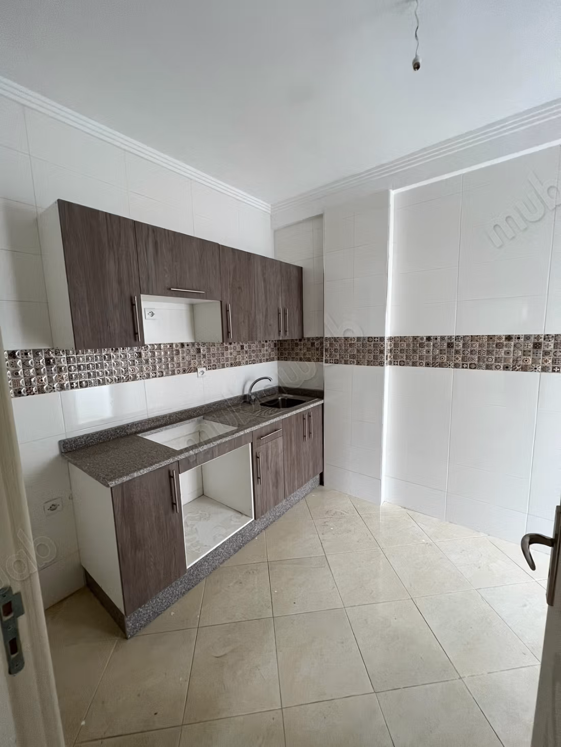 Bel appartement à vendre à Tanja Balia.
Superficie 56 m².
Ascenseur syndic spaces verts 5 minutes de malabata — 3