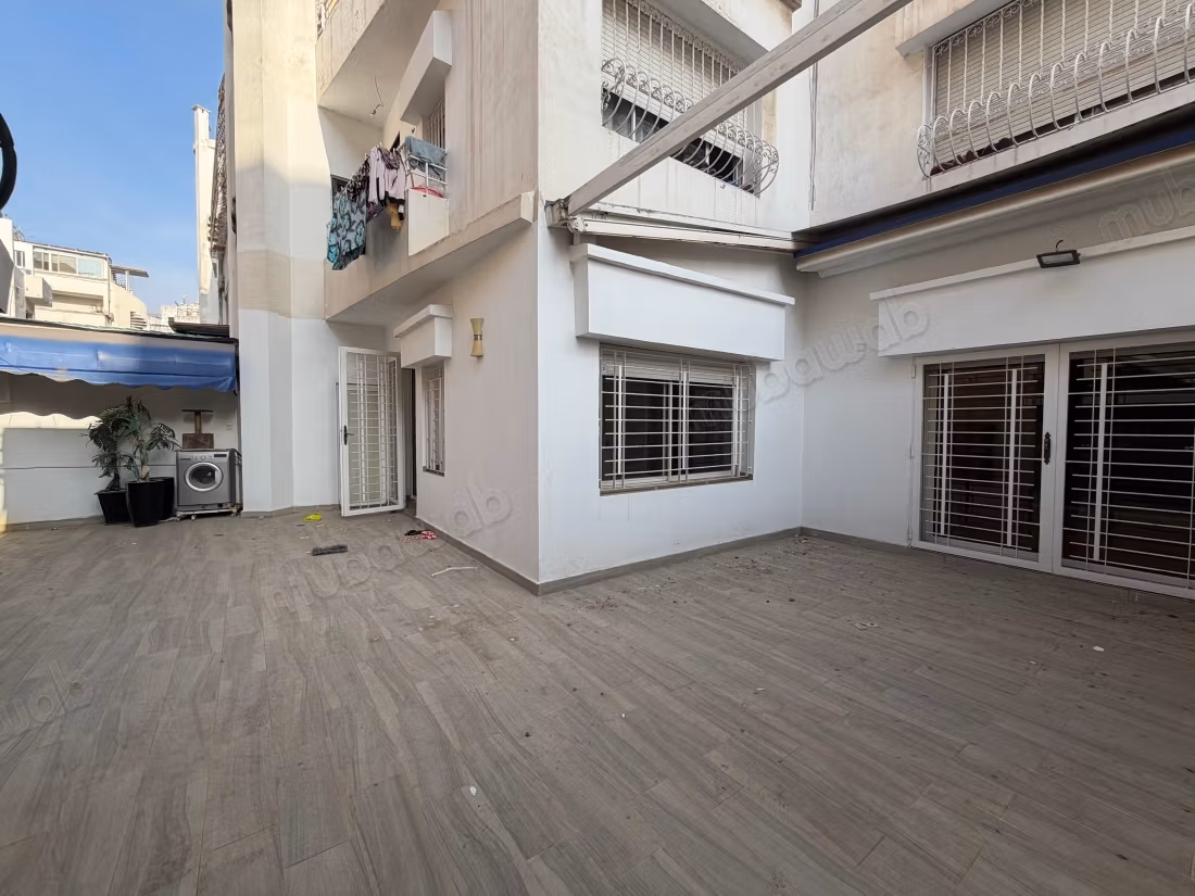 Appartement 260 m² à Racine — 21