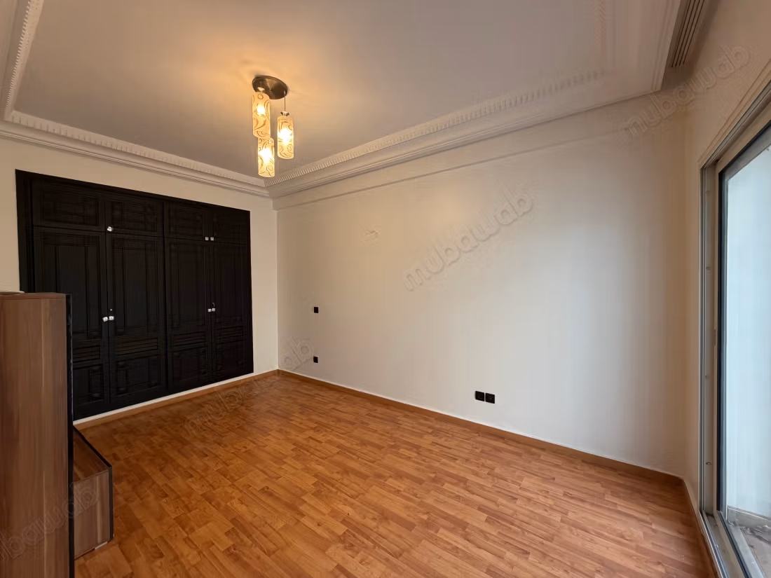 Appartement 260 m² à Racine — 24