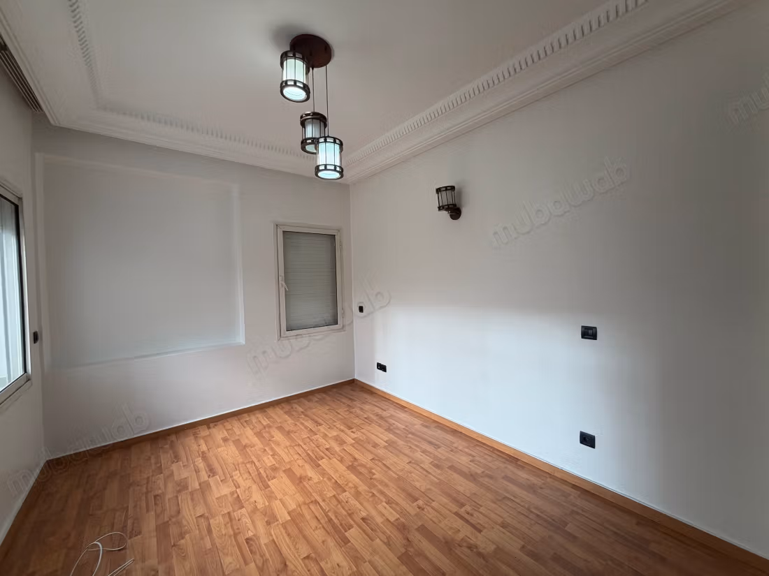 Appartement 260 m² à Racine — 25