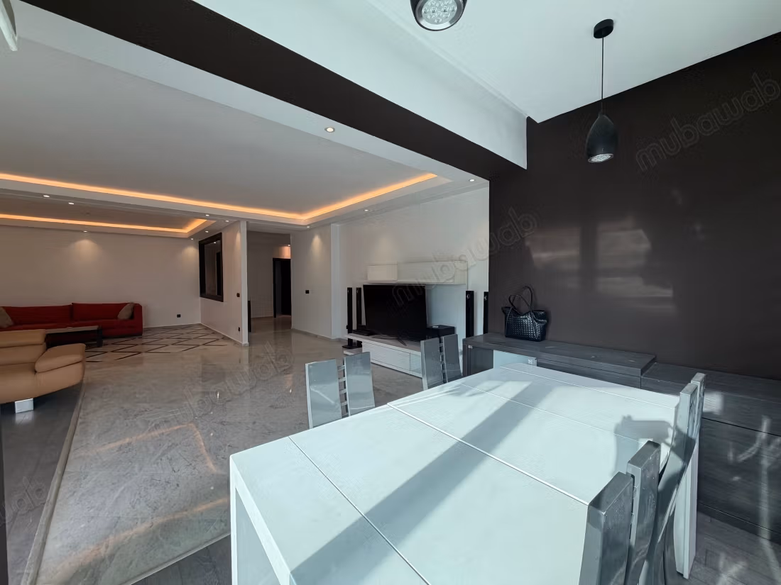 Appartement 260 m² à Racine — 8