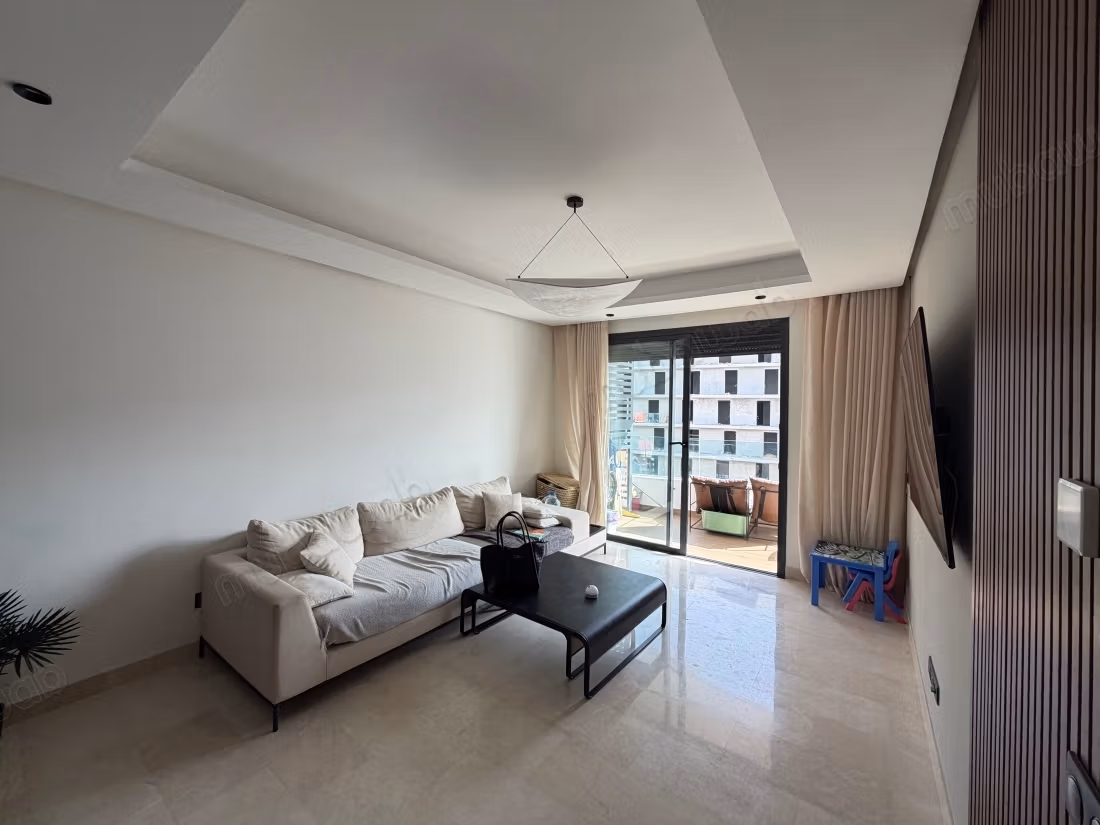 Sell apartment in Casablanca Finance City.
Large area 69 m² — 2
