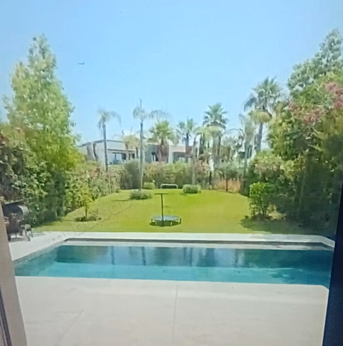 Superbe villa de quatre chambres a Argan