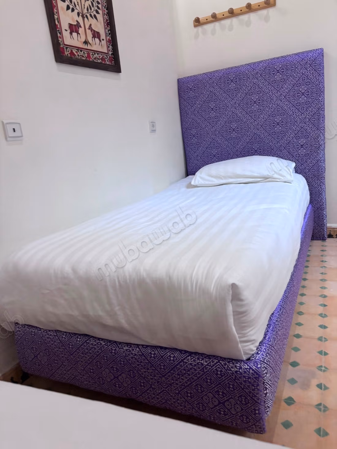 Riad à vendre à Nouvelle Ville. 1 Pièce. Porte blindée, salon marocain