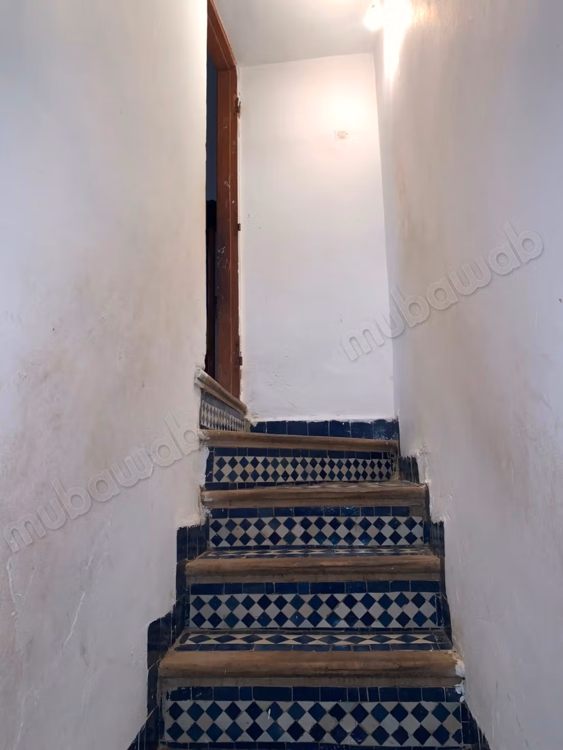 Venta de un superb riad en Ain Kadous. 1 habitación. Vista a las montañas y puerta reforzada