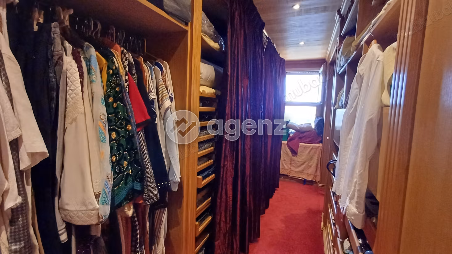 Appartement à vendre 697 m², 4 chambres Hay Riad Rabat