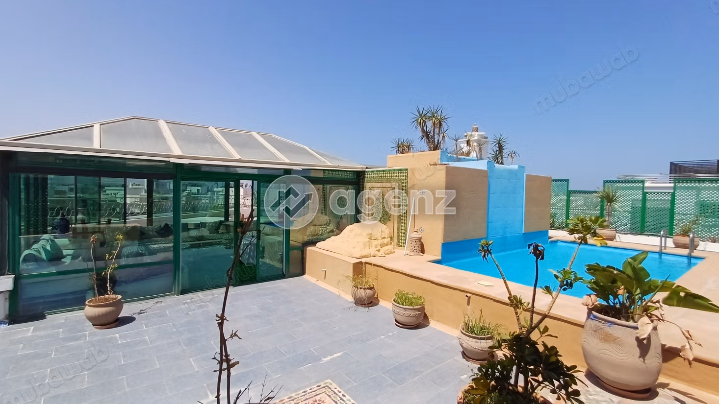 Appartement à vendre 697 m², 4 chambres Hay Riad Rabat