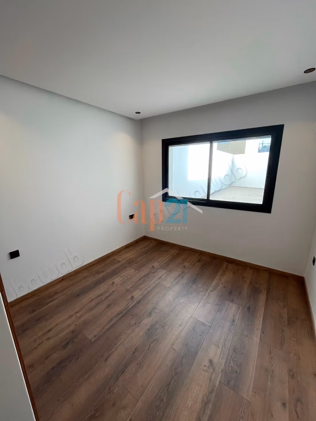Appartement neuf jamais habité à louer vide 
Iberia