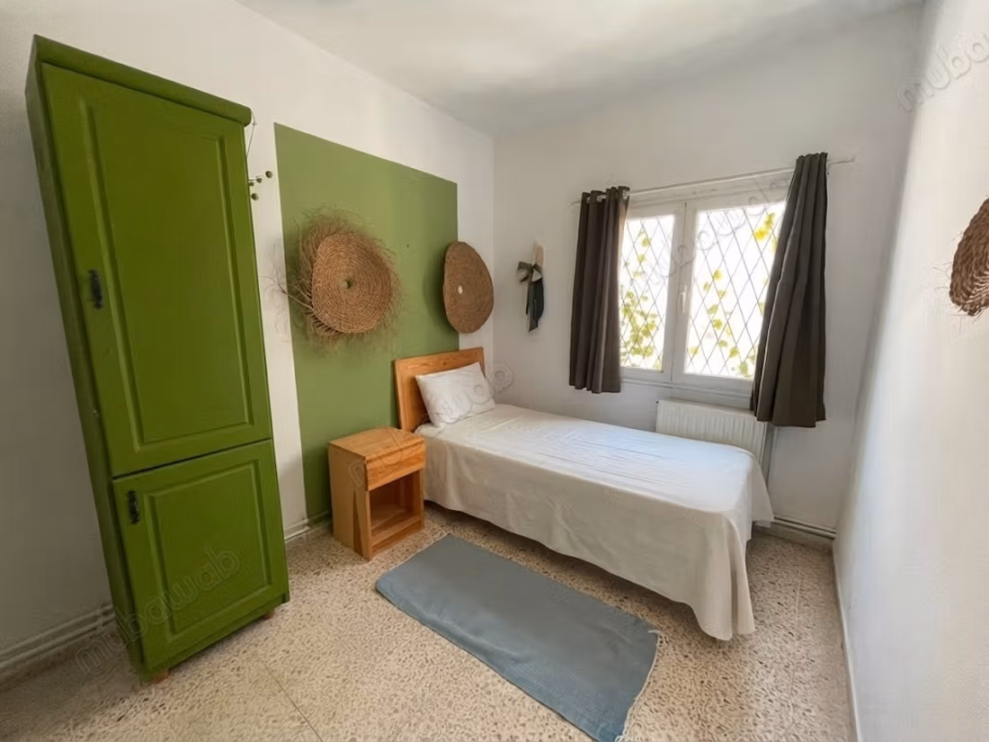 À Louer étage de villa s3 à la Marsa corniche