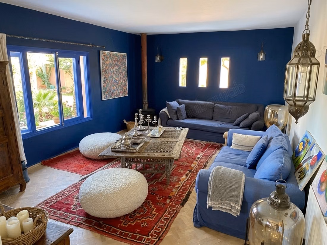 Magnificent villa with 6 bedrooms, featuring 2 swimming pools