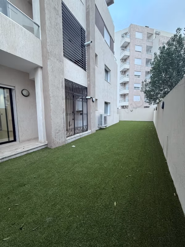 S2 Neuf avec jardin Menzah 9 C