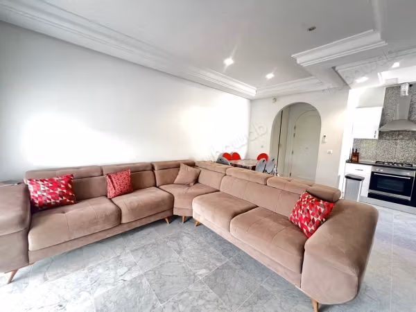 A louer: Appartement en S2 à corniche Hammamet
