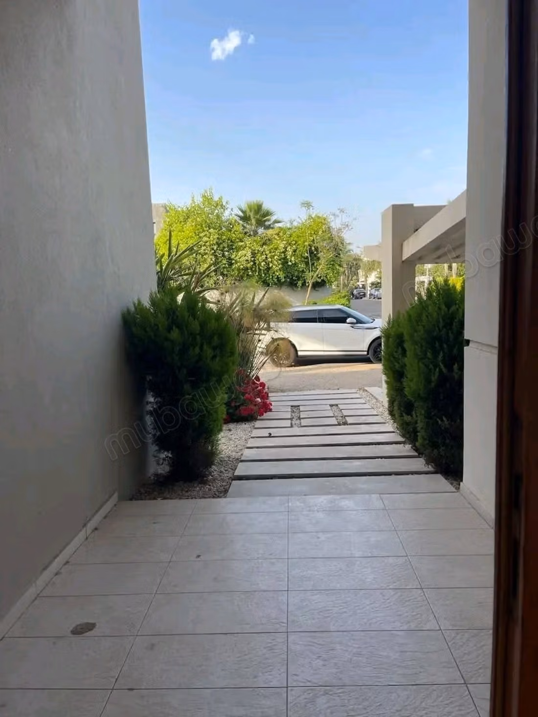 Villa d'Exception à Louer vide