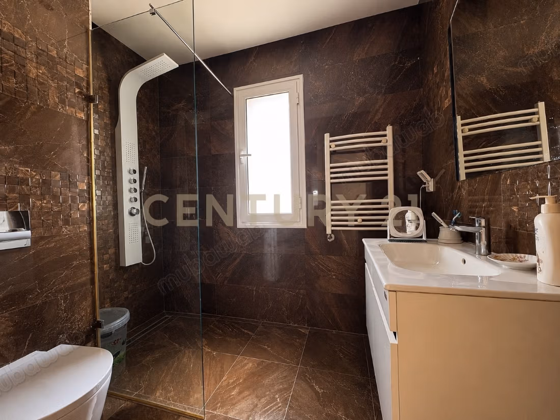 Un S2 à Vendre