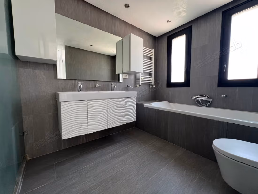 Affittata una villa a Soukra