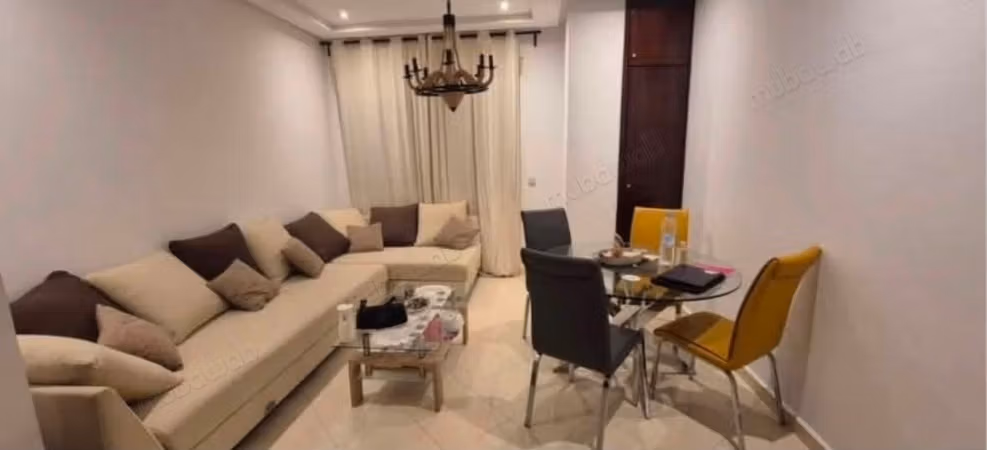 Alquiler de un apartamento en Marjane. 3 habitaciones confortables. Amueblado