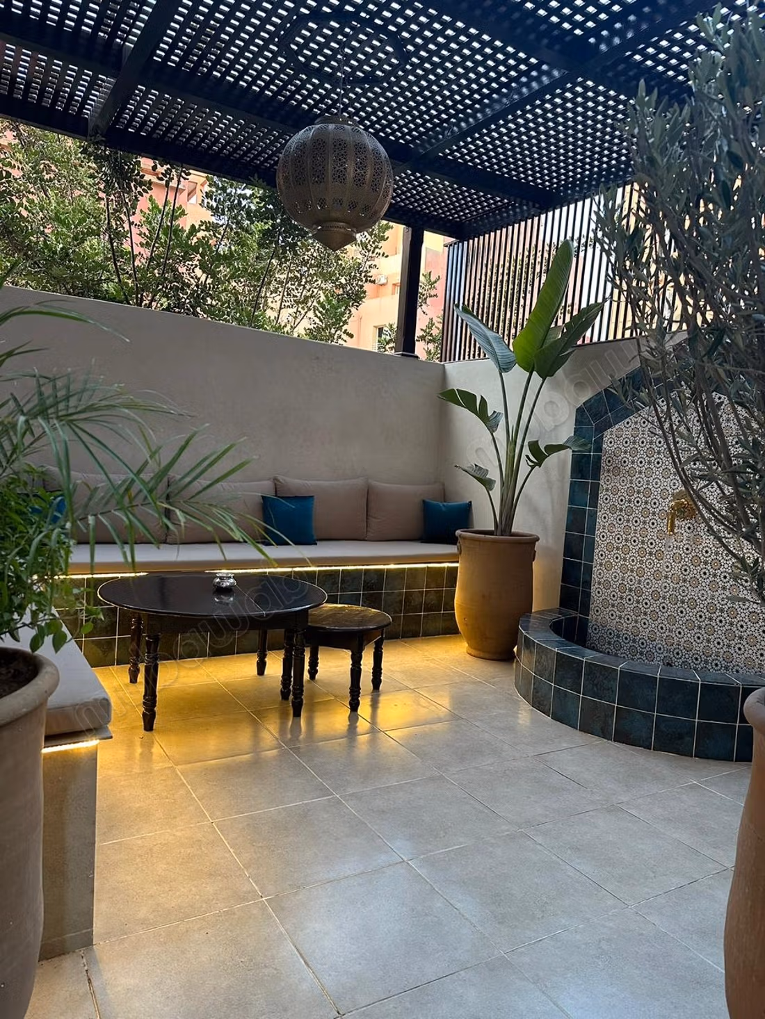 Joli appartement meublé en plein gueliz — 3