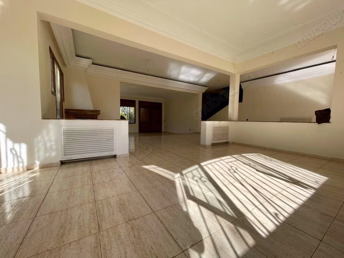 Grande villa in affitto a Hay Riad