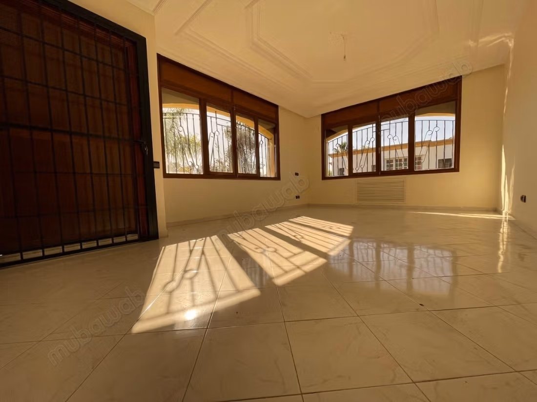 Grande villa in affitto a Hay Riad