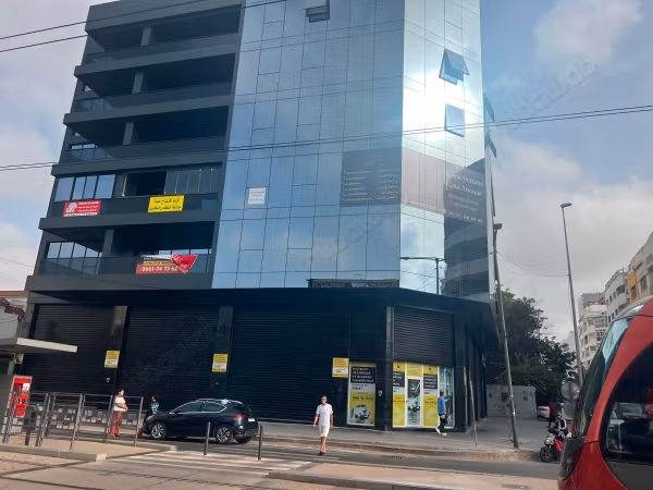 Plateau bureaux neuf 65m² Angle Anoual Abdelmoumen