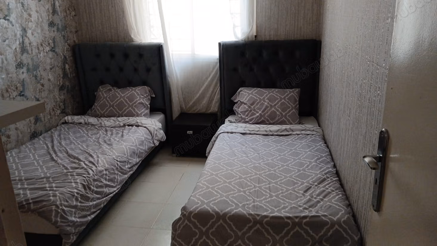 Holiday rental in Hay Chrifa. 3 comfortable rooms. Traditional lounge and satellite system