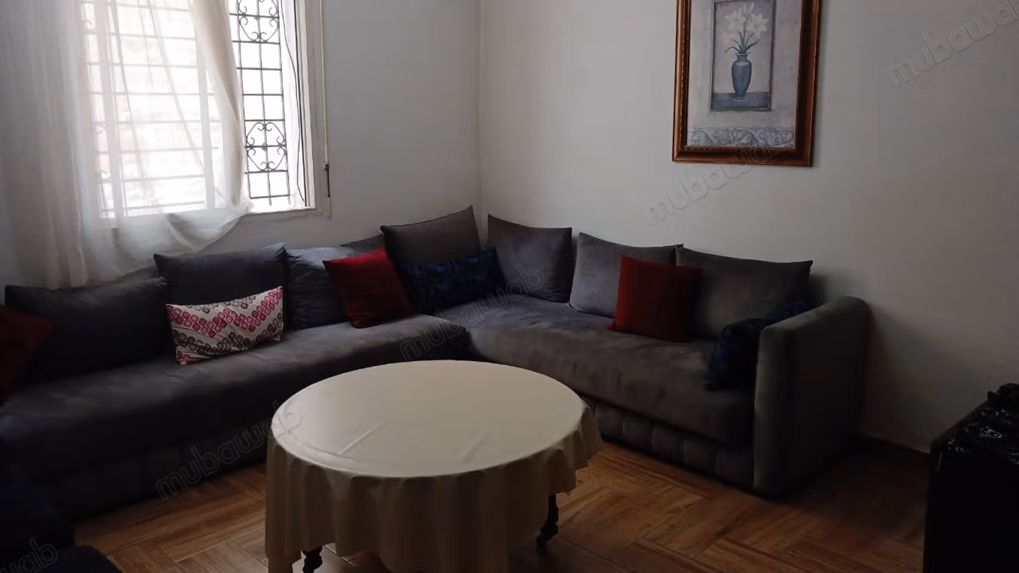 Holiday rental in Hay Chrifa. 3 comfortable rooms. Traditional lounge and satellite system