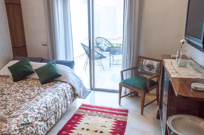 Studio with terrace for rent Hassan