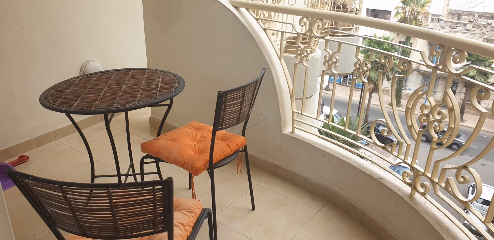 Furnished studio without facing