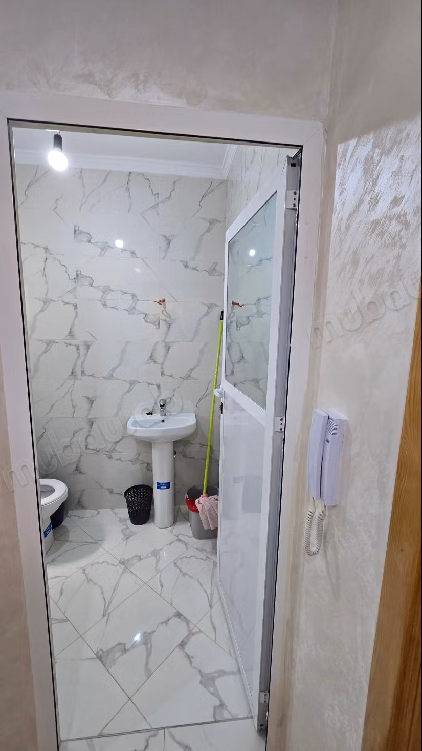 Affitta questo appartamento a M'Diq. 2 belle camere. Ben arredato