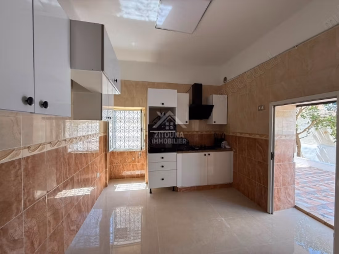 In affitto una villa con giardino a La Marsa Saada